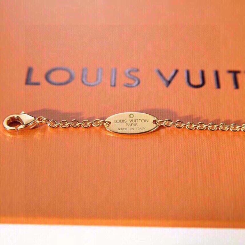 Louis Vuitton Necklaces